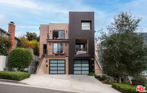 1882 Lucretia Avenue