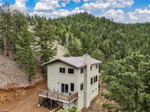 3043 County Road 1
