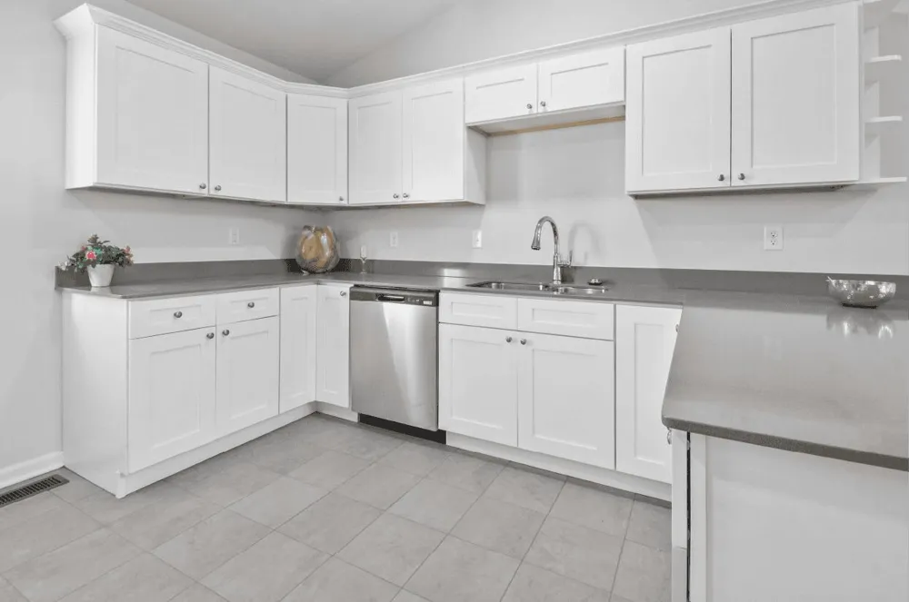 8251 Aviana Avenue #65a Merrillville, IN 46410