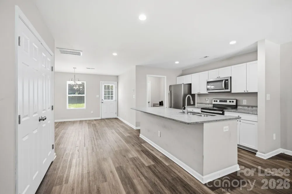 1361 Ontario Drive Kannapolis, NC 28083