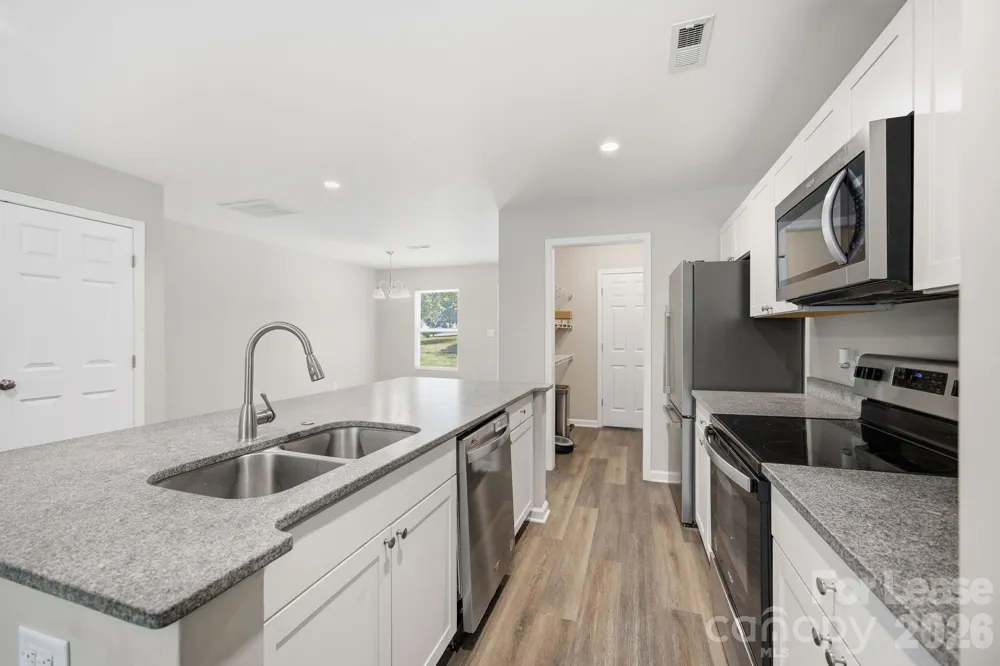 1361 Ontario Drive Kannapolis, NC 28083
