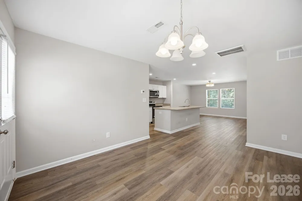 1361 Ontario Drive Kannapolis, NC 28083