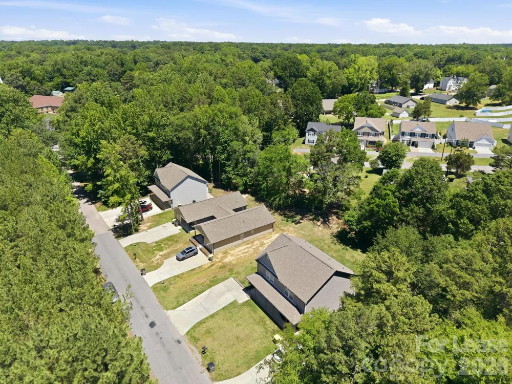 1361 Ontario Drive Kannapolis, NC 28083