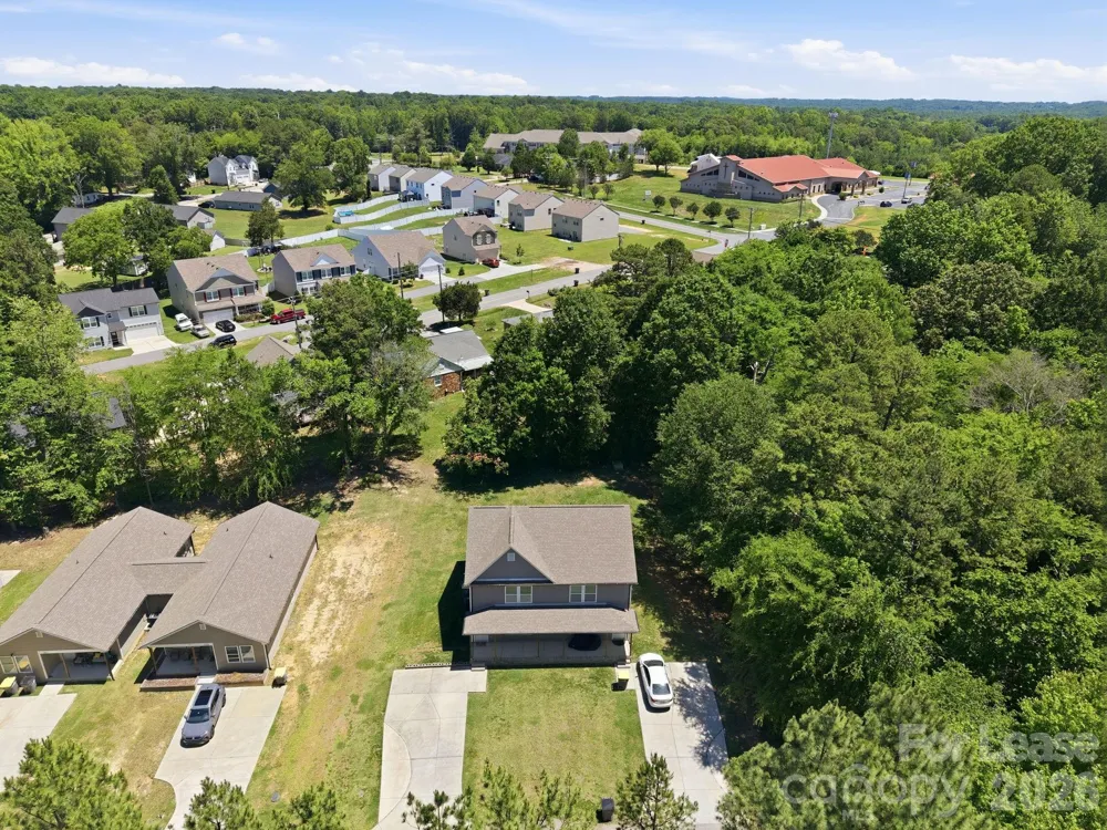 1361 Ontario Drive Kannapolis, NC 28083