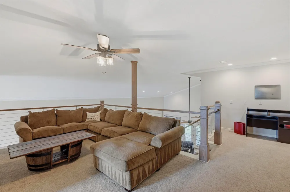 219 Navajo Trail Lake Kiowa, TX 76240
