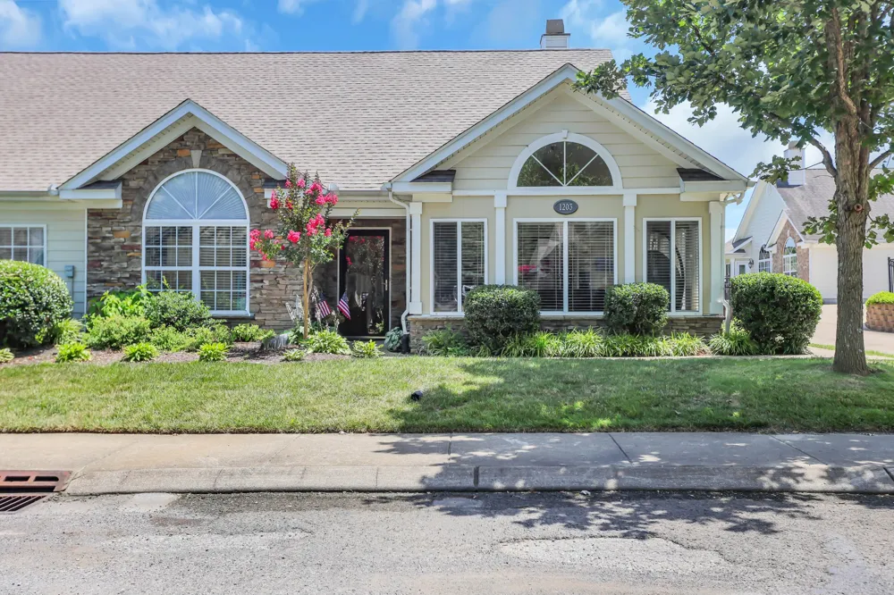 825 Browns Ln #1203 Gallatin, TN 37066