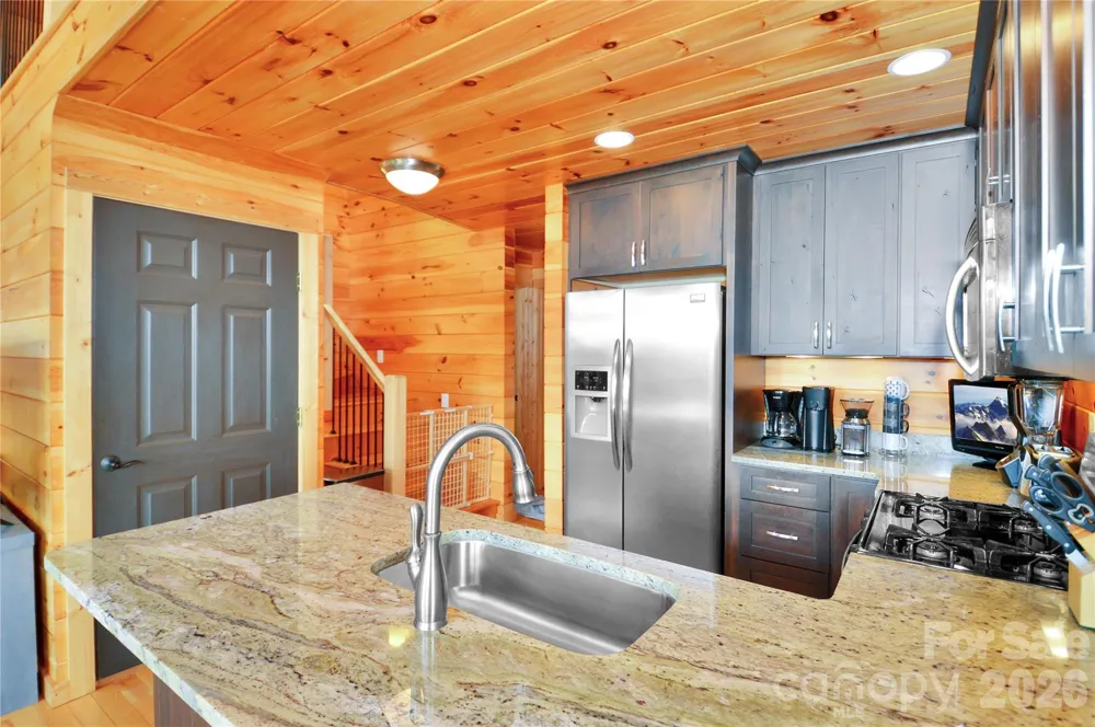6365 Julius Drive Newland, NC 28657
