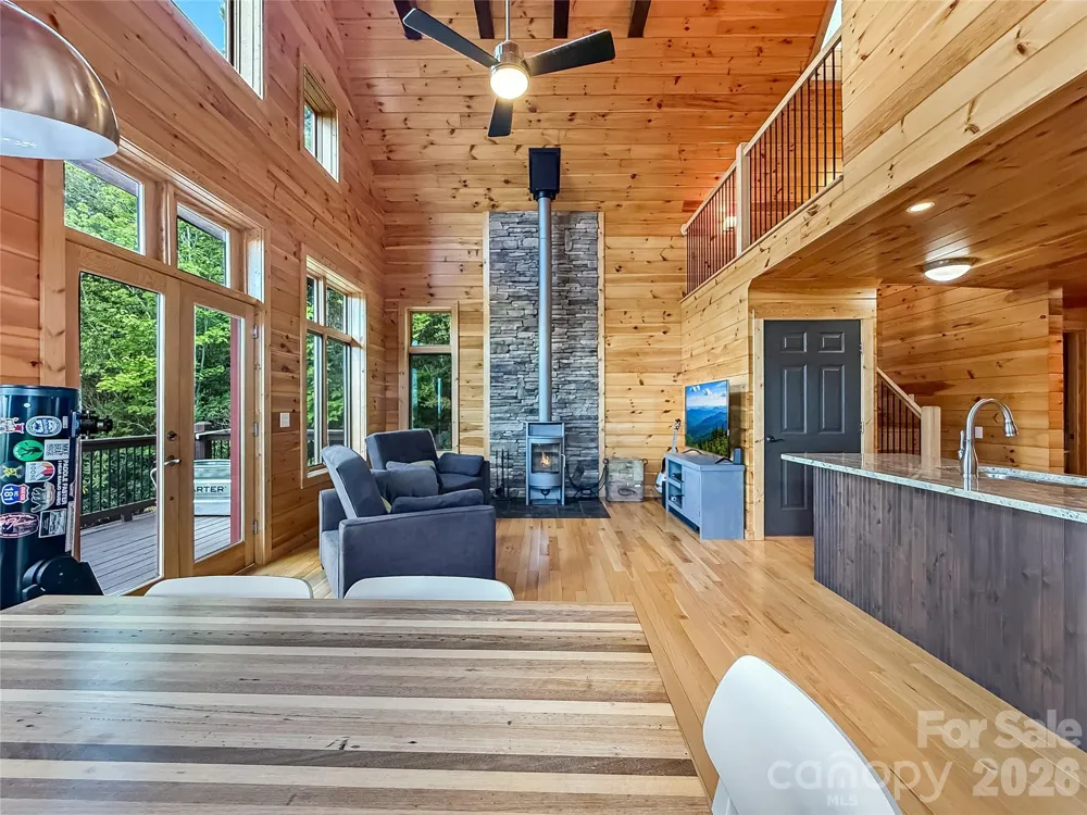 6365 Julius Drive Newland, NC 28657