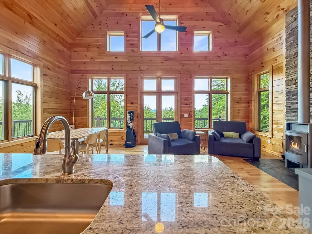 6365 Julius Drive Newland, NC 28657
