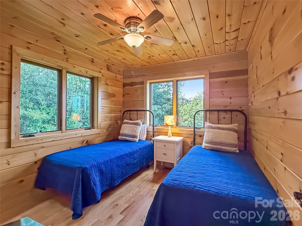 6365 Julius Drive Newland, NC 28657