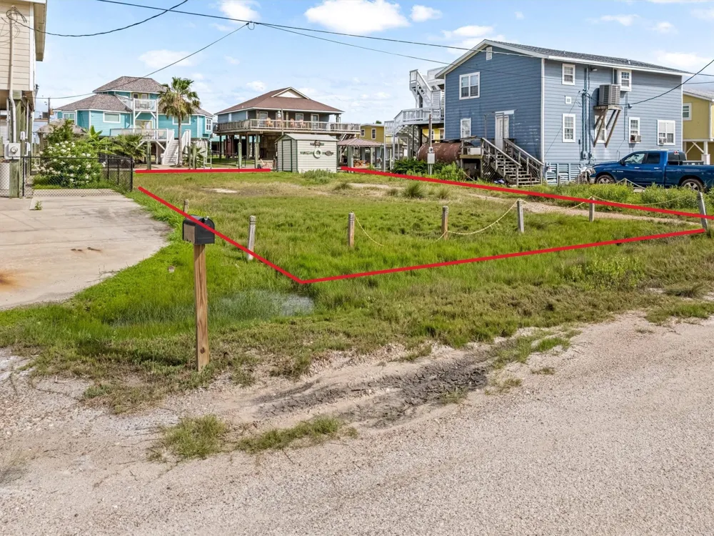6 Shark Lane Surfside Beach, TX 77541