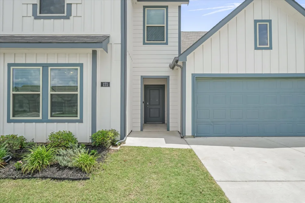 171 Hunters Way Canton, TX 75103