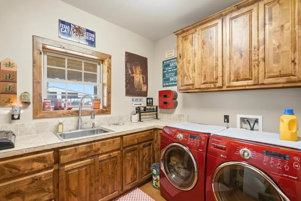 15030 Fm 600 Avoca, TX 79503
