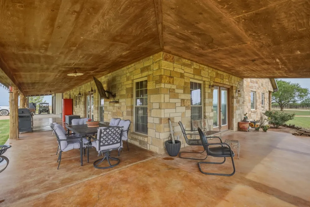 15030 Fm 600 Avoca, TX 79503