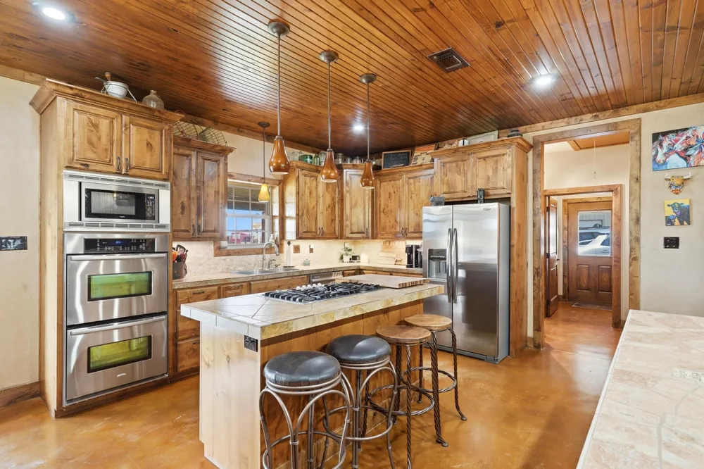 15030 Fm 600 Avoca, TX 79503