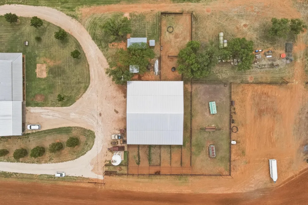 15030 Fm 600 Avoca, TX 79503