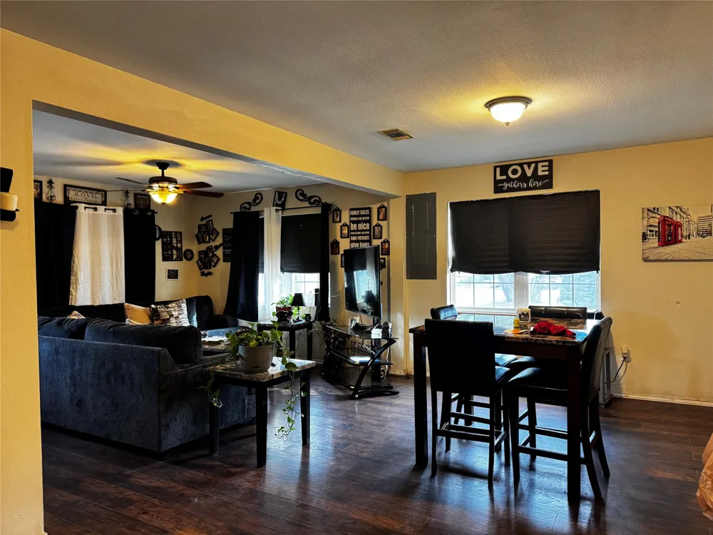 108 Ellis Ave Avenue Mt Pleasant, TX 75455