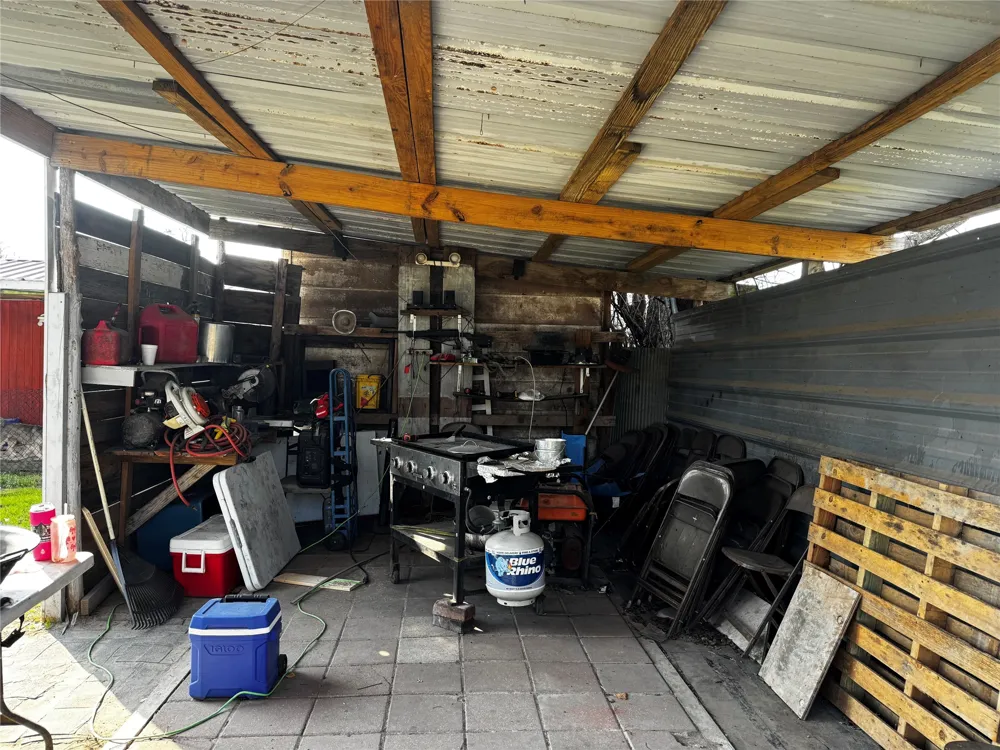 108 Ellis Ave Avenue Mt Pleasant, TX 75455