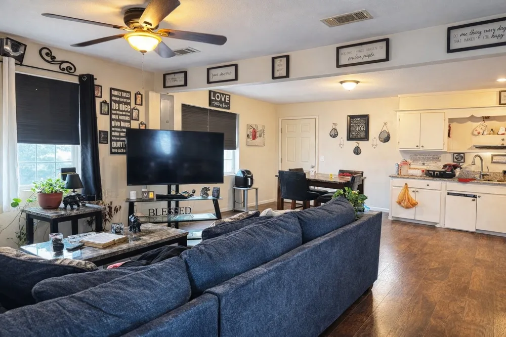108 Ellis Ave Avenue Mt Pleasant, TX 75455