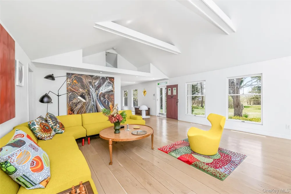 4 Far Pond Road Southampton, NY 11968
