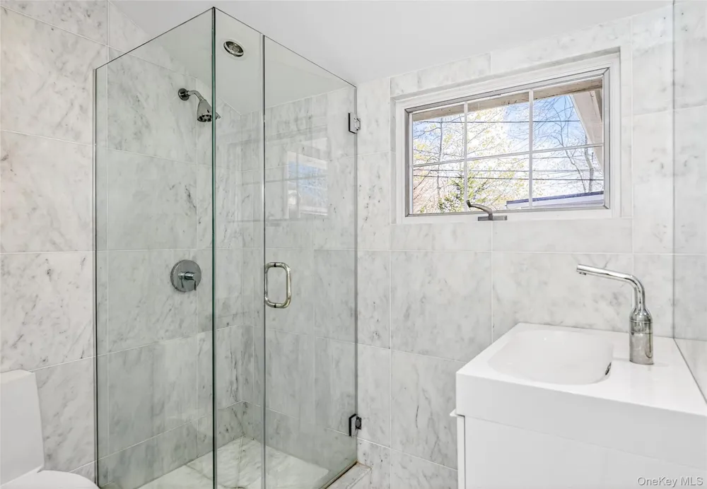 4 Far Pond Road Southampton, NY 11968