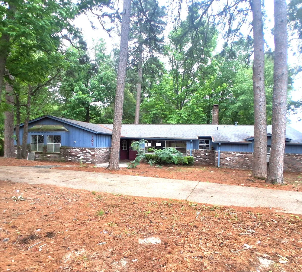 207 Wildwood Drive Texarkana, TX 75501