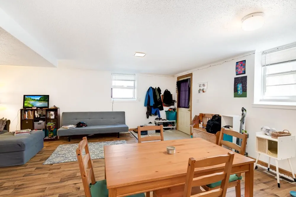 4005 W 44th Street #C Edina, MN 55424