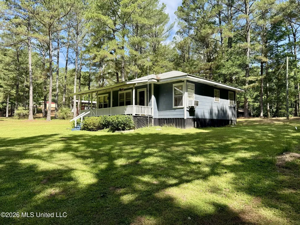 11036 Attala Road 4202 Kosciusko, MS 39090