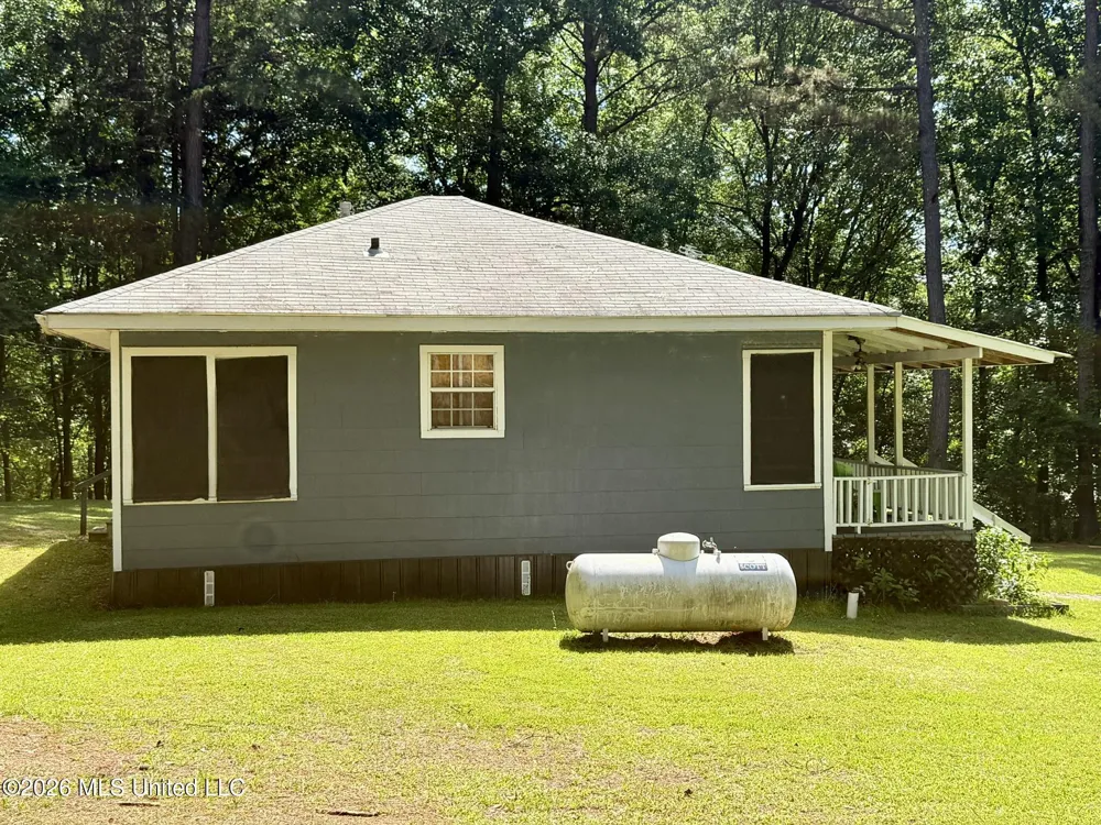 11036 Attala Road 4202 Kosciusko, MS 39090