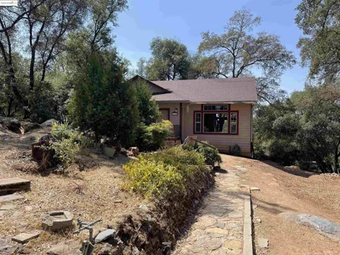 19360 Susan Way