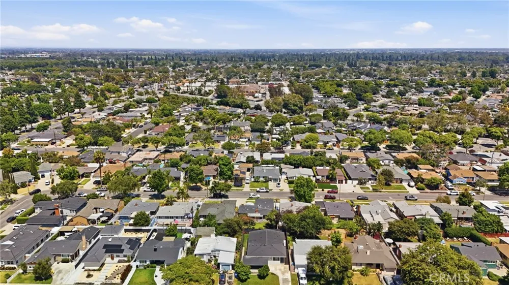 3308 Faust Long Beach, CA 90808