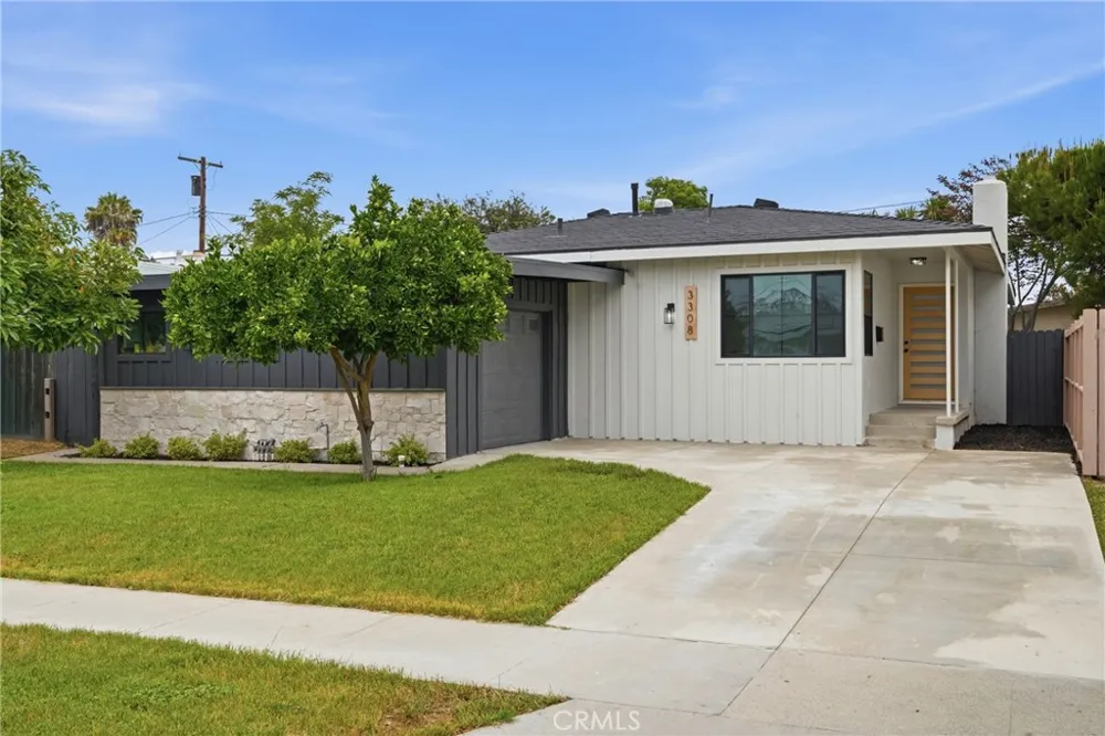 3308 Faust Long Beach, CA 90808