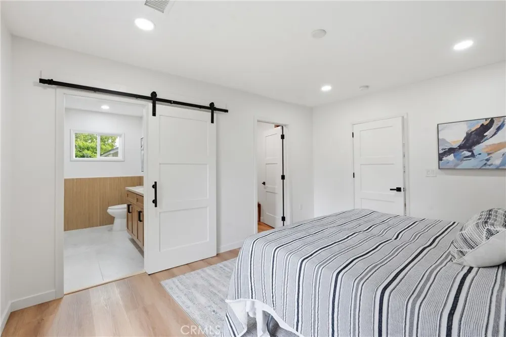 3308 Faust Long Beach, CA 90808