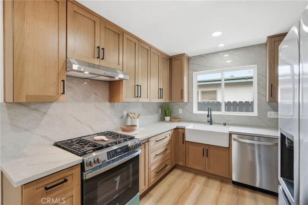 3308 Faust Long Beach, CA 90808