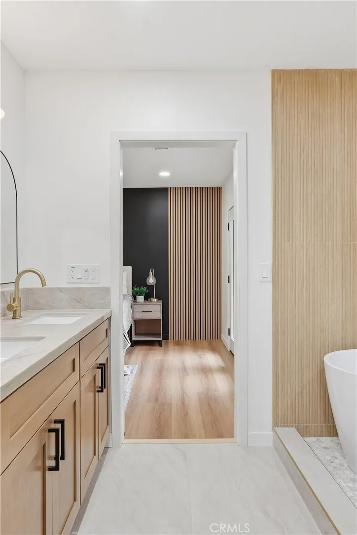 3308 Faust Long Beach, CA 90808