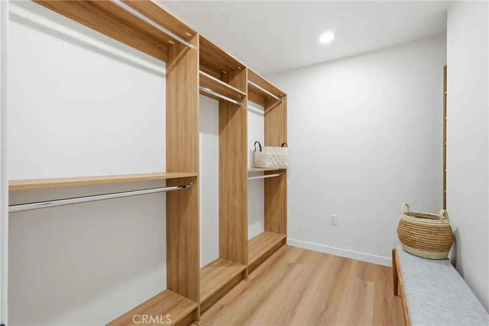 3308 Faust Long Beach, CA 90808
