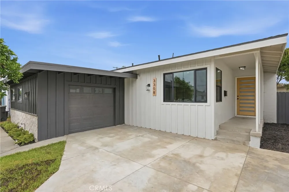 3308 Faust Long Beach, CA 90808