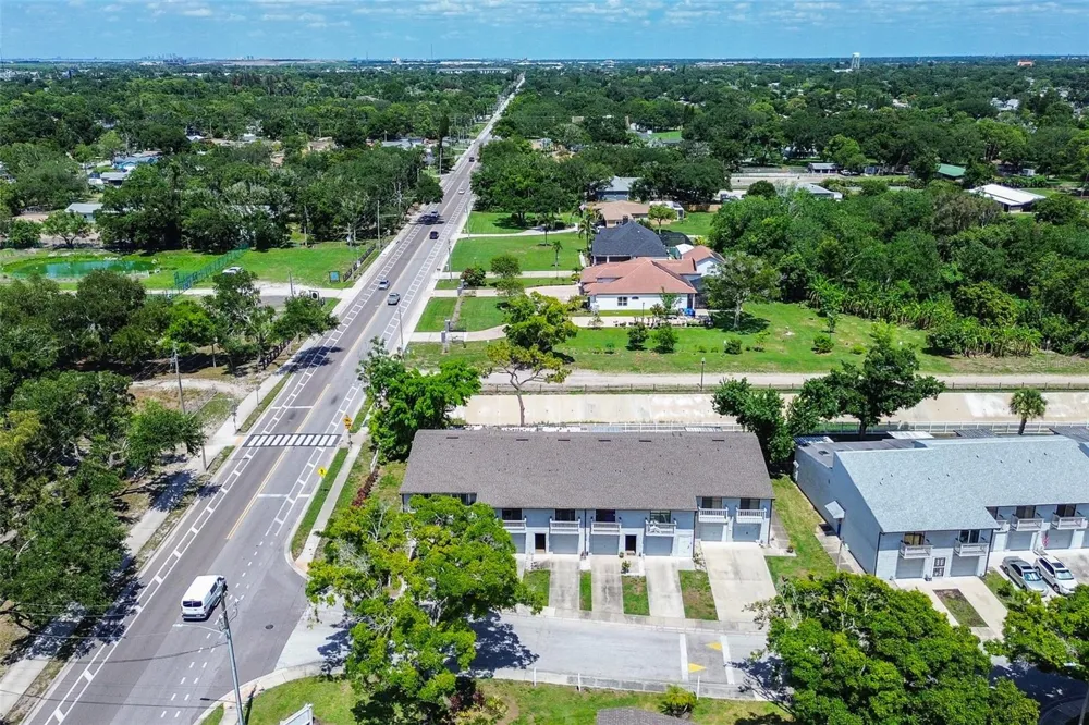 6204 92ND PLACE #3705 Pinellas Park, FL 33782