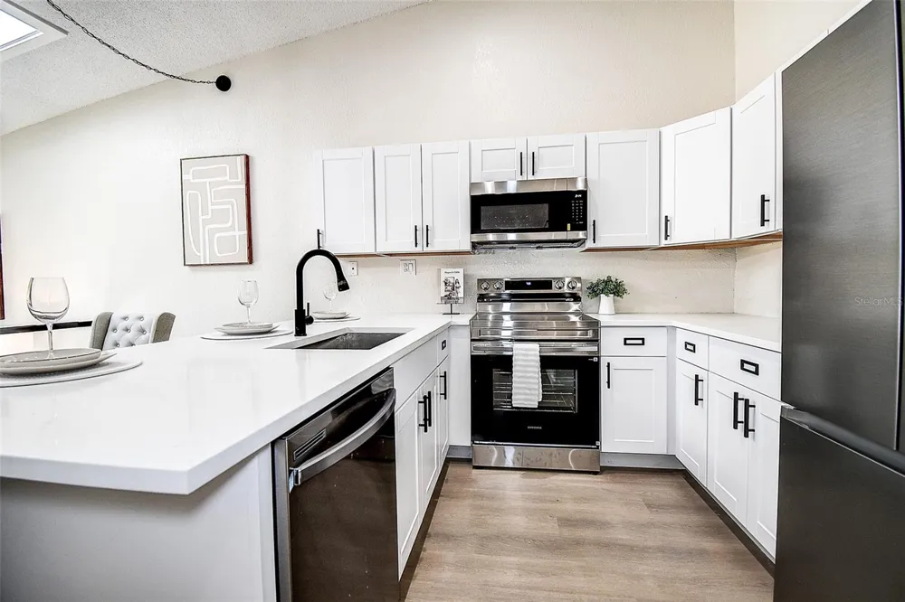 6204 92ND PLACE #3705 Pinellas Park, FL 33782