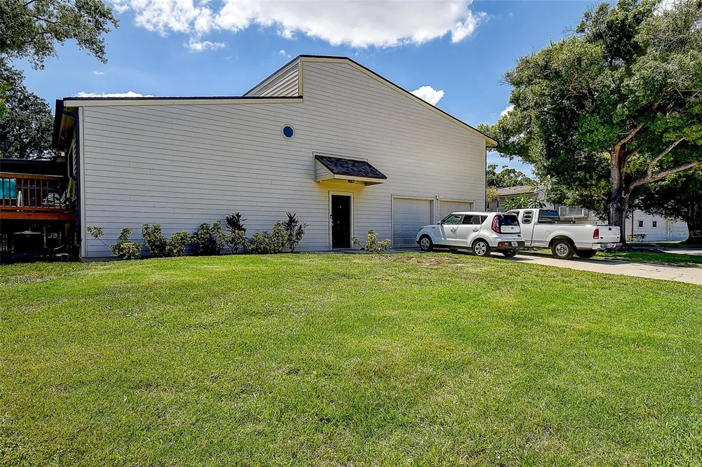 6204 92ND PLACE #3705 Pinellas Park, FL 33782