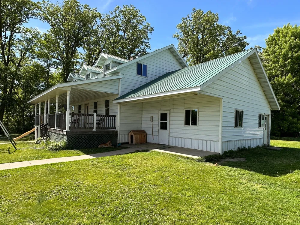 27858 570th Avenue Deer Creek, MN 56527