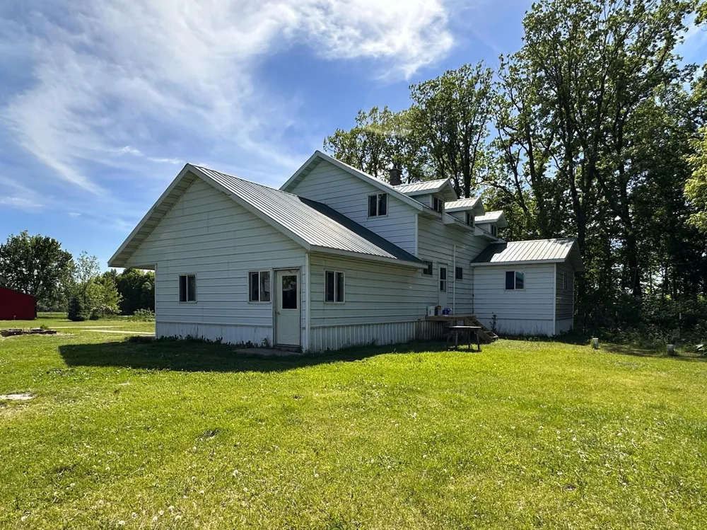 27858 570th Avenue Deer Creek, MN 56527
