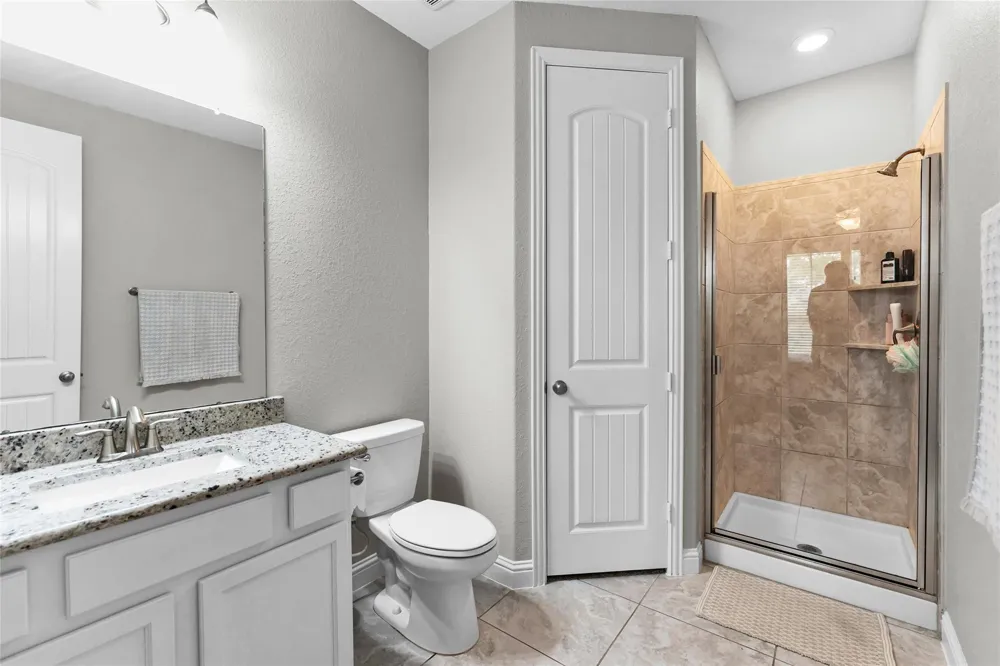 561 Rolling Brook Lane Pinehurst, TX 77362