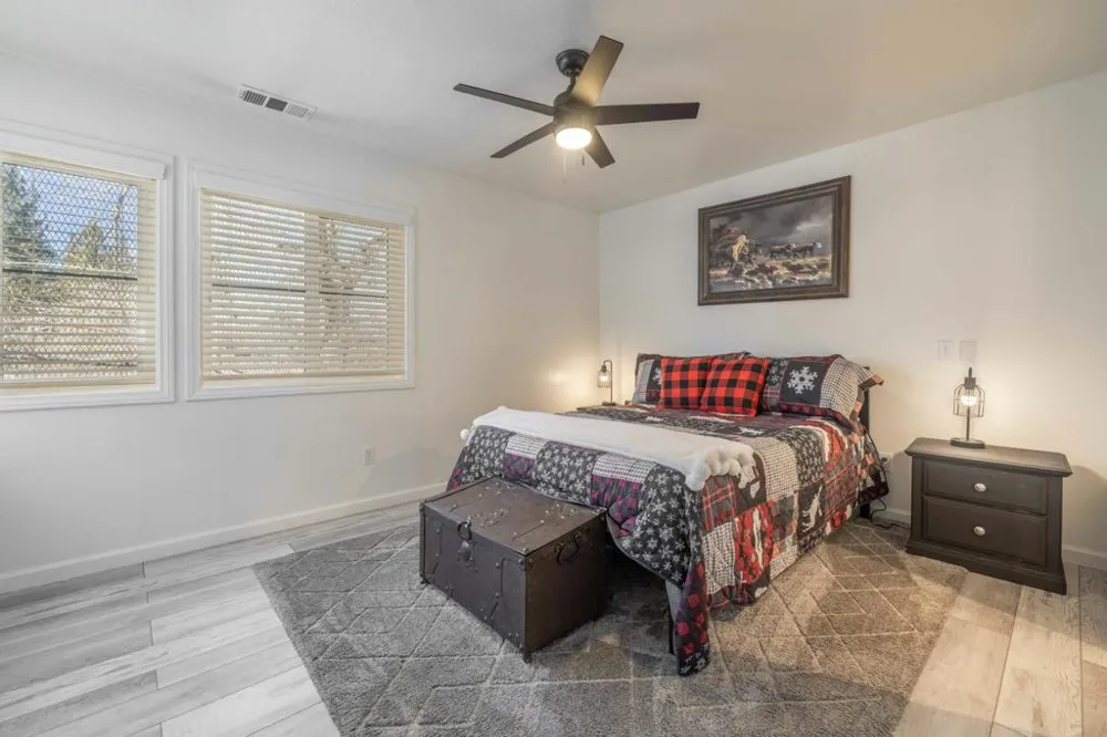 43063 Goldmine Woods Lane Big Bear, CA 92315