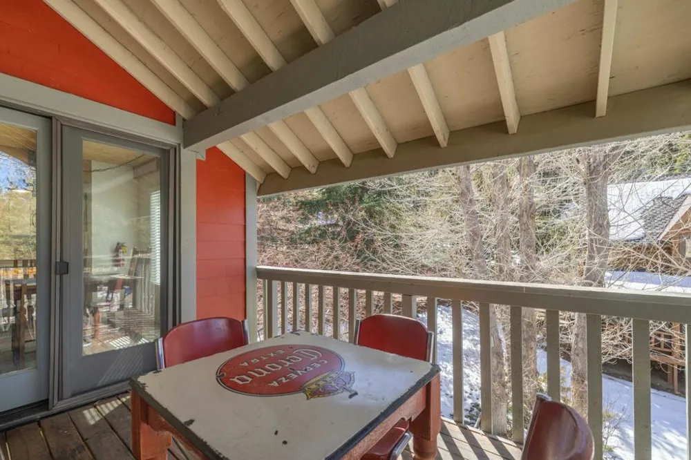 43063 Goldmine Woods Lane Big Bear, CA 92315