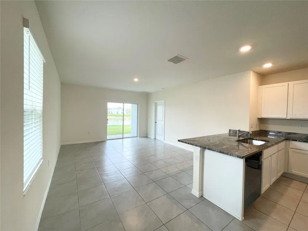 35759 SUNFLOWER HILL DR Zephyrhills, FL 33541