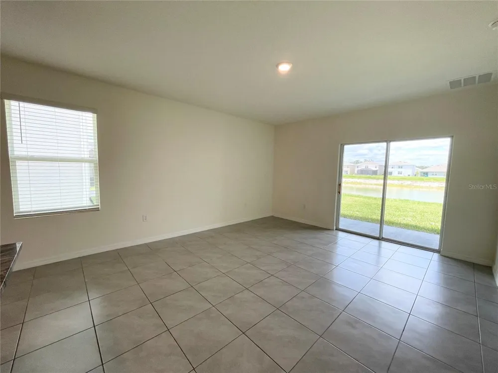 35759 SUNFLOWER HILL DR Zephyrhills, FL 33541