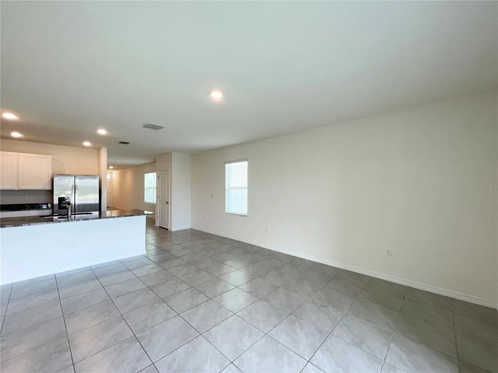 35759 SUNFLOWER HILL DR Zephyrhills, FL 33541