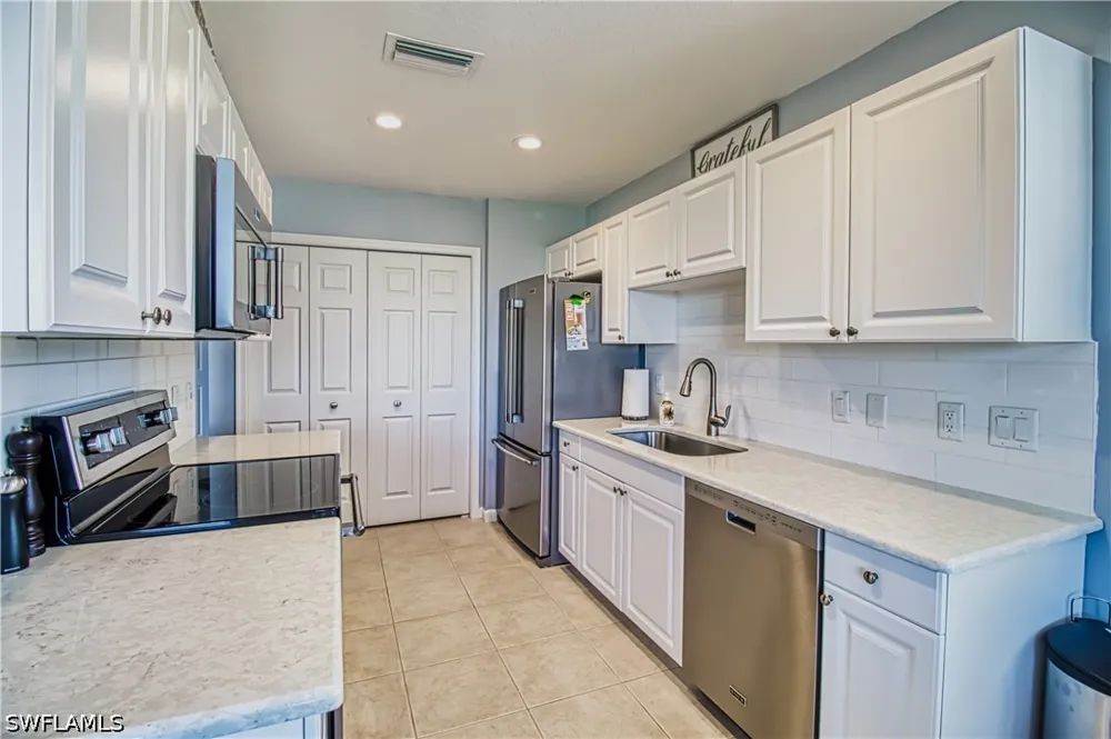 Meandering Way #101 Fort Myers, FL 33905