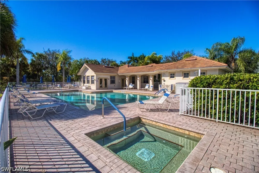 Meandering Way #101 Fort Myers, FL 33905